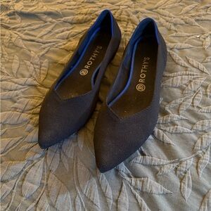 Rothy's Women's Black and Blue Flats